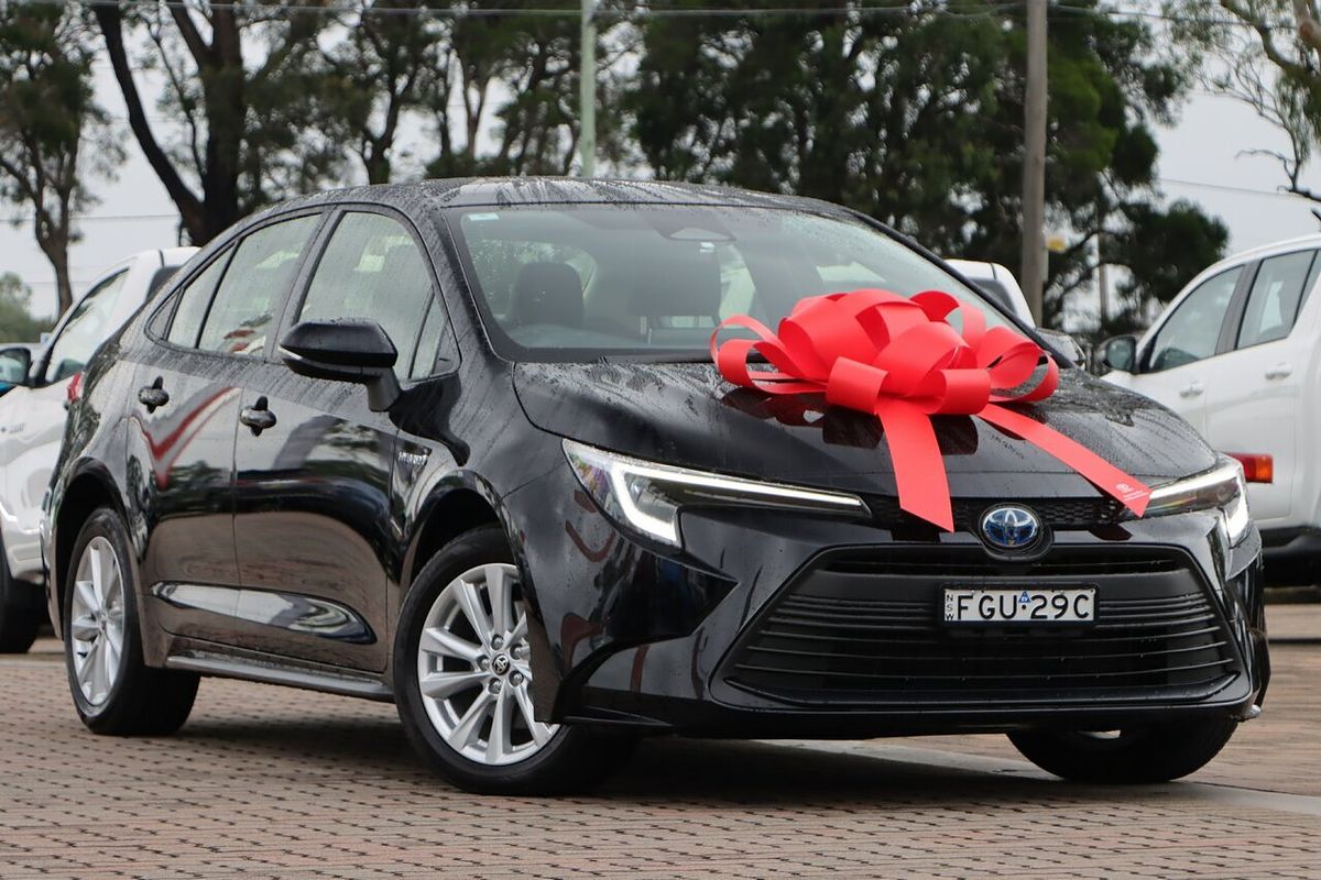 2024 Toyota Corolla Ascent Sport Hybrid ZWE219R