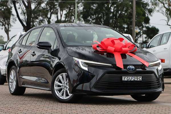 2024 Toyota Corolla Ascent Sport Hybrid ZWE219R