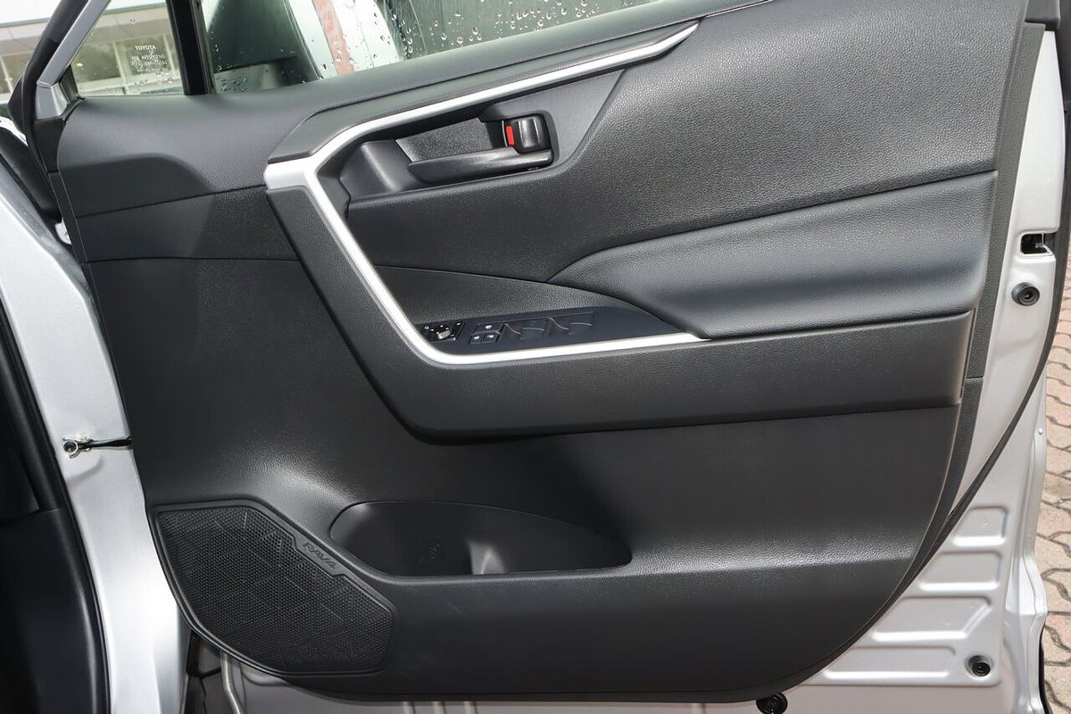 2020 Toyota RAV4 GX AXAH54R