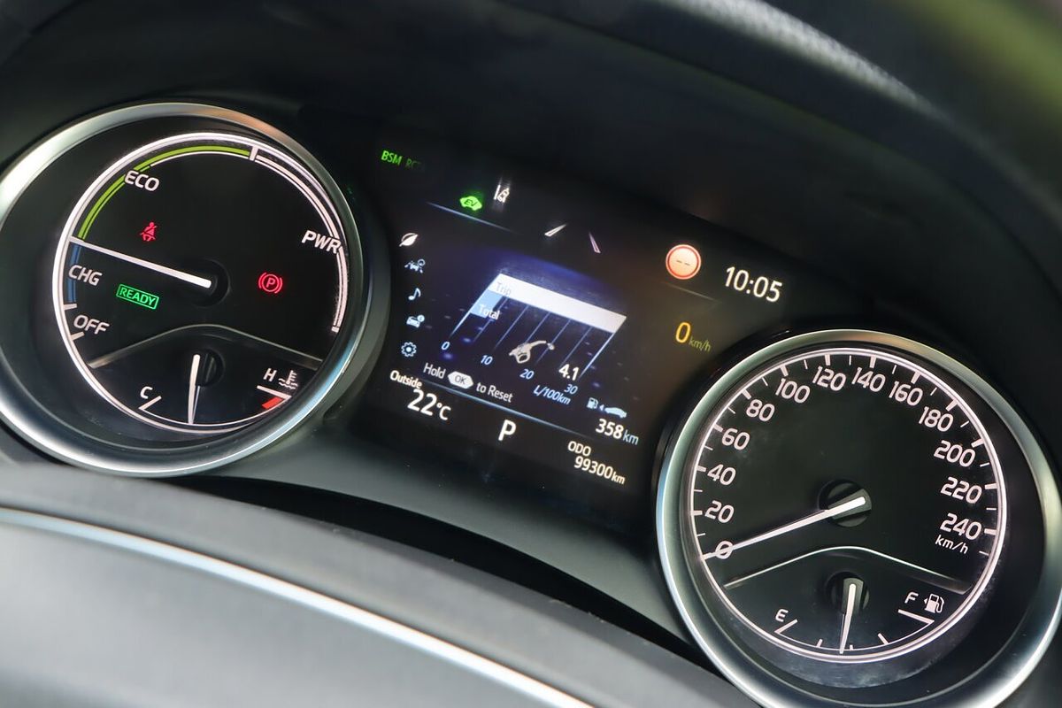 2021 Toyota Camry Ascent Sport AXVH70R