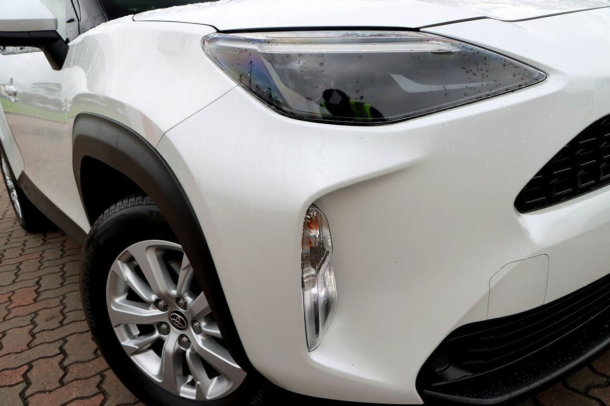 2022 Toyota Yaris Cross GX MXPB10R