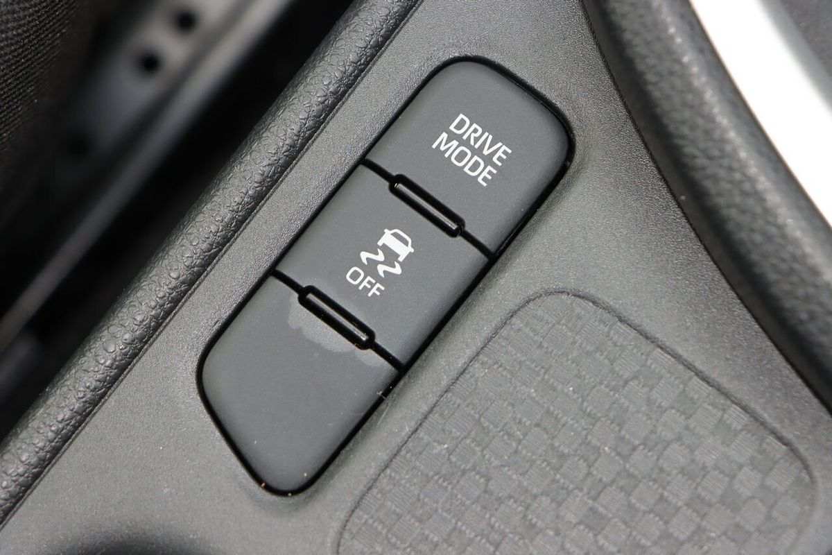 2022 Toyota Yaris Cross GX MXPB10R