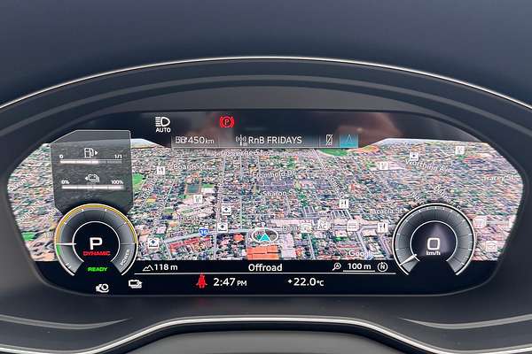 2024 Audi Q5 55 TFSI e S Line FY