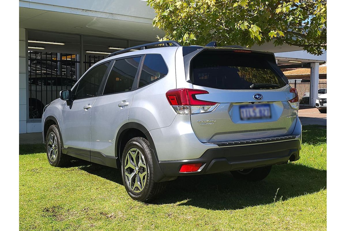 2024 Subaru Forester 2.5i Luxury Special Edition S5