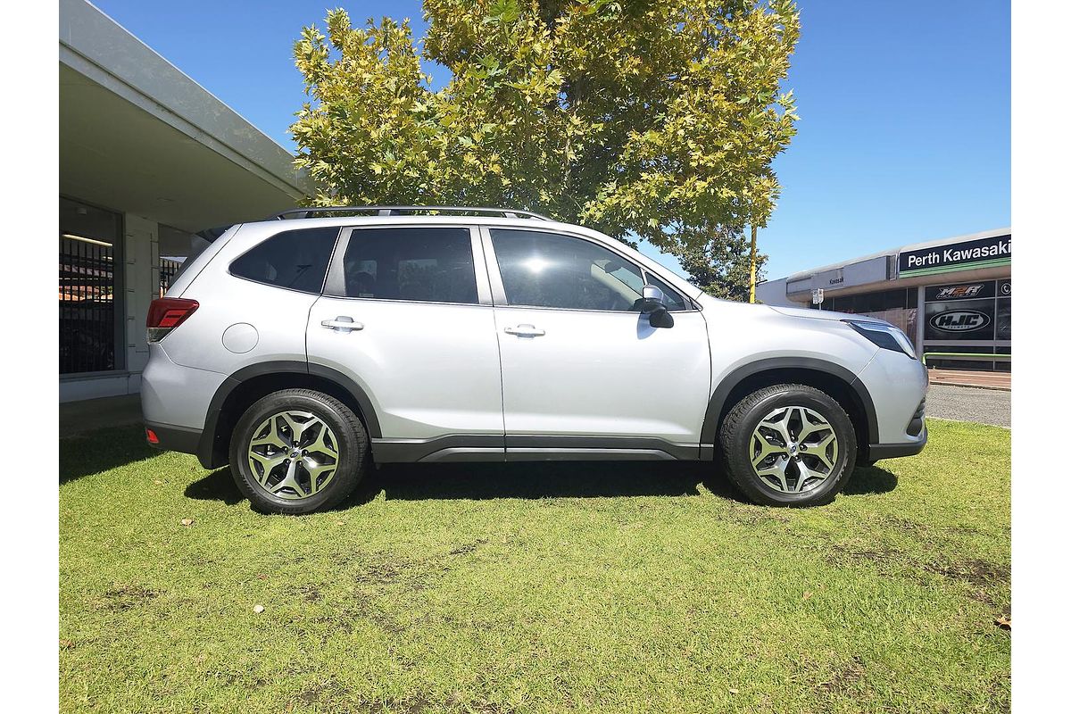 2024 Subaru Forester 2.5i Luxury Special Edition S5