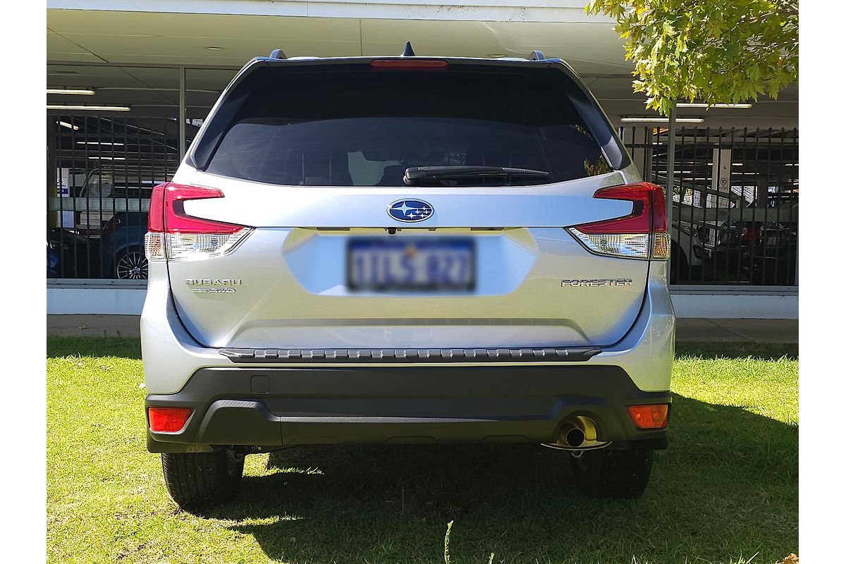 2024 Subaru Forester 2.5i Luxury Special Edition S5