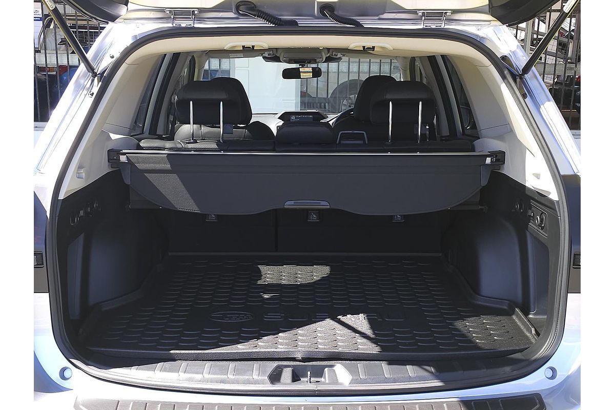 2024 Subaru Forester 2.5i Luxury Special Edition S5