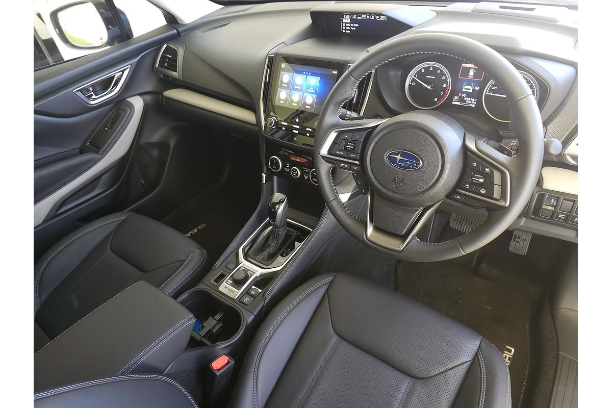 2024 Subaru Forester 2.5i Luxury Special Edition S5