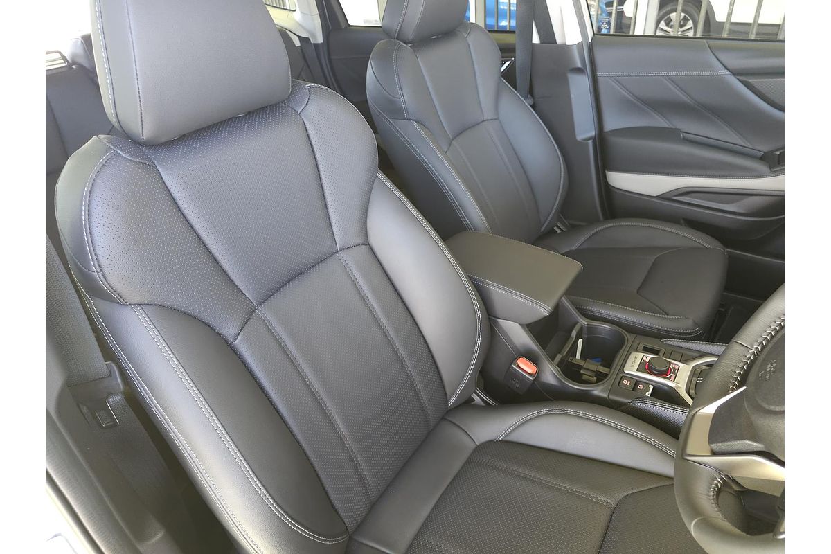 2024 Subaru Forester 2.5i Luxury Special Edition S5