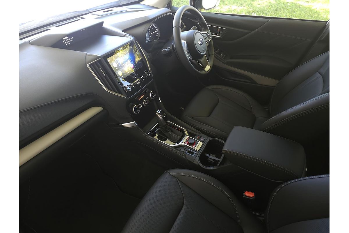 2024 Subaru Forester 2.5i Luxury Special Edition S5