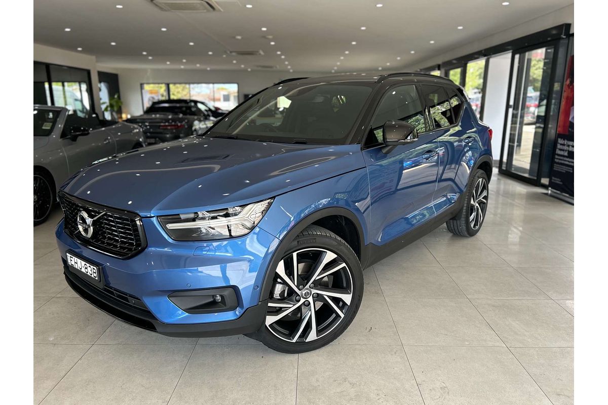 2019 Volvo XC40 T5 R-Design