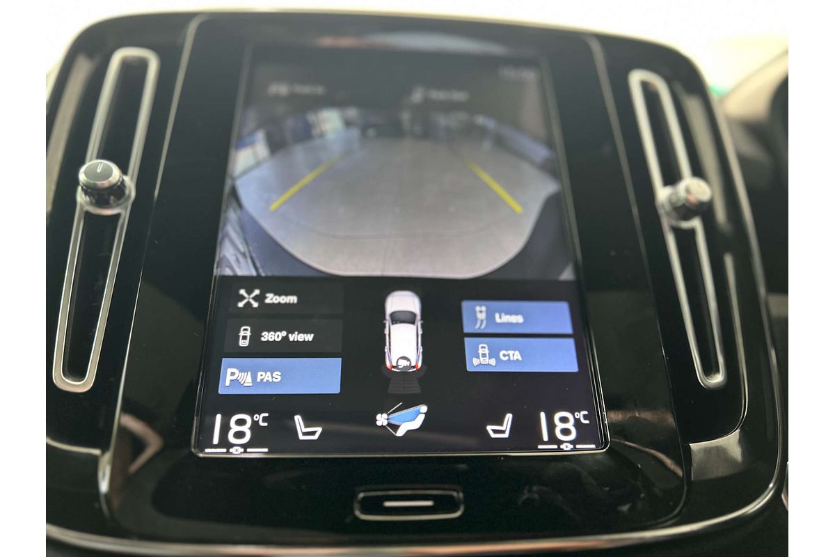 2019 Volvo XC40 T5 R-Design