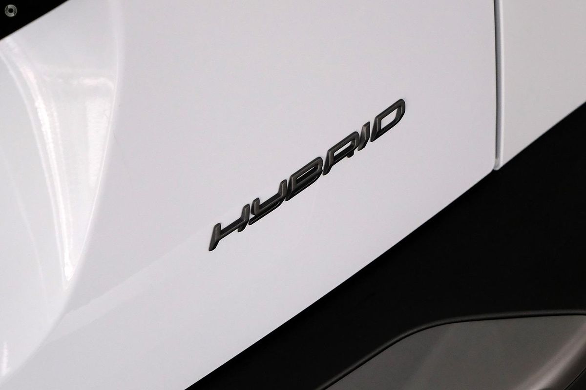 2025 Peugeot 2008 GT Hybrid P24