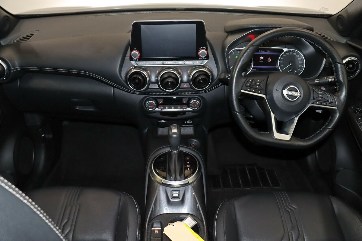 2023 Nissan JUKE ST-L F16