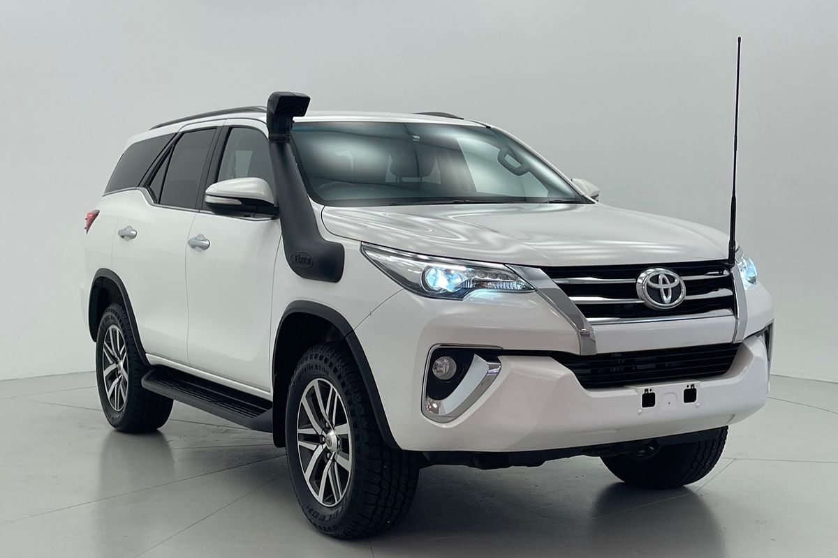 2016 Toyota Fortuner Crusade GUN156R
