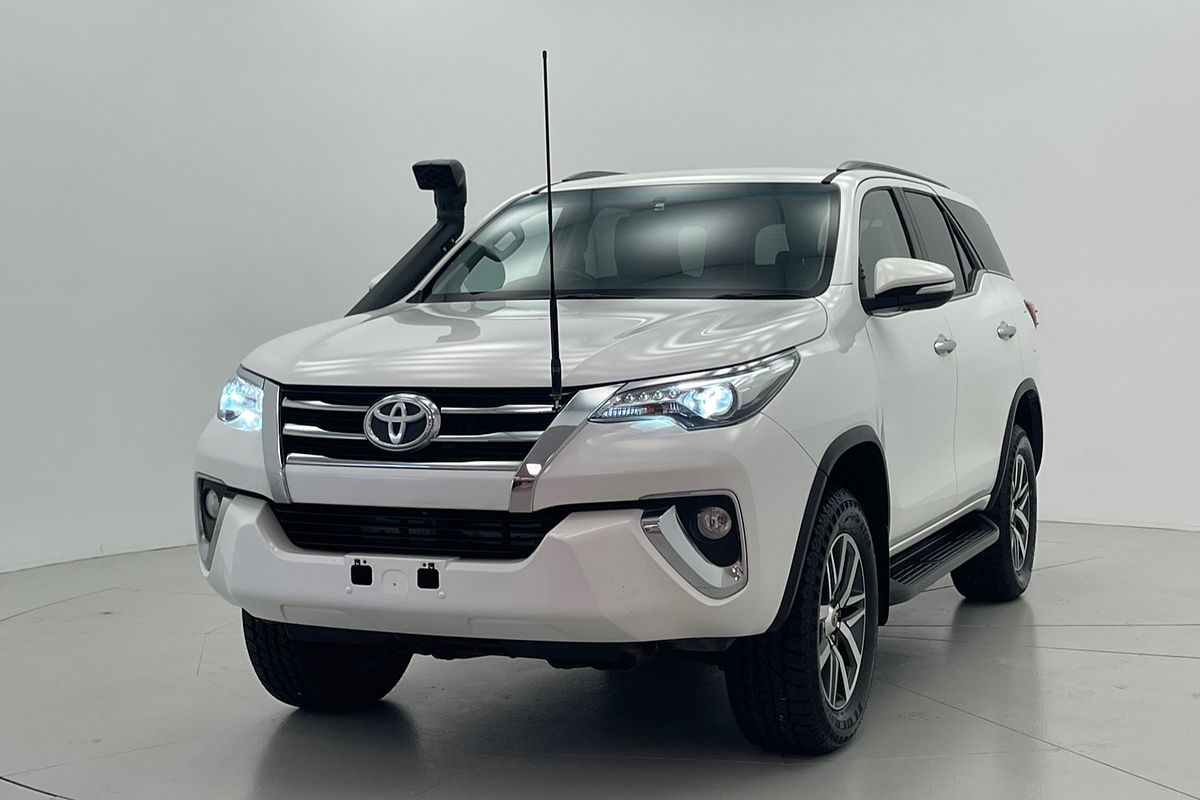 2016 Toyota Fortuner Crusade GUN156R