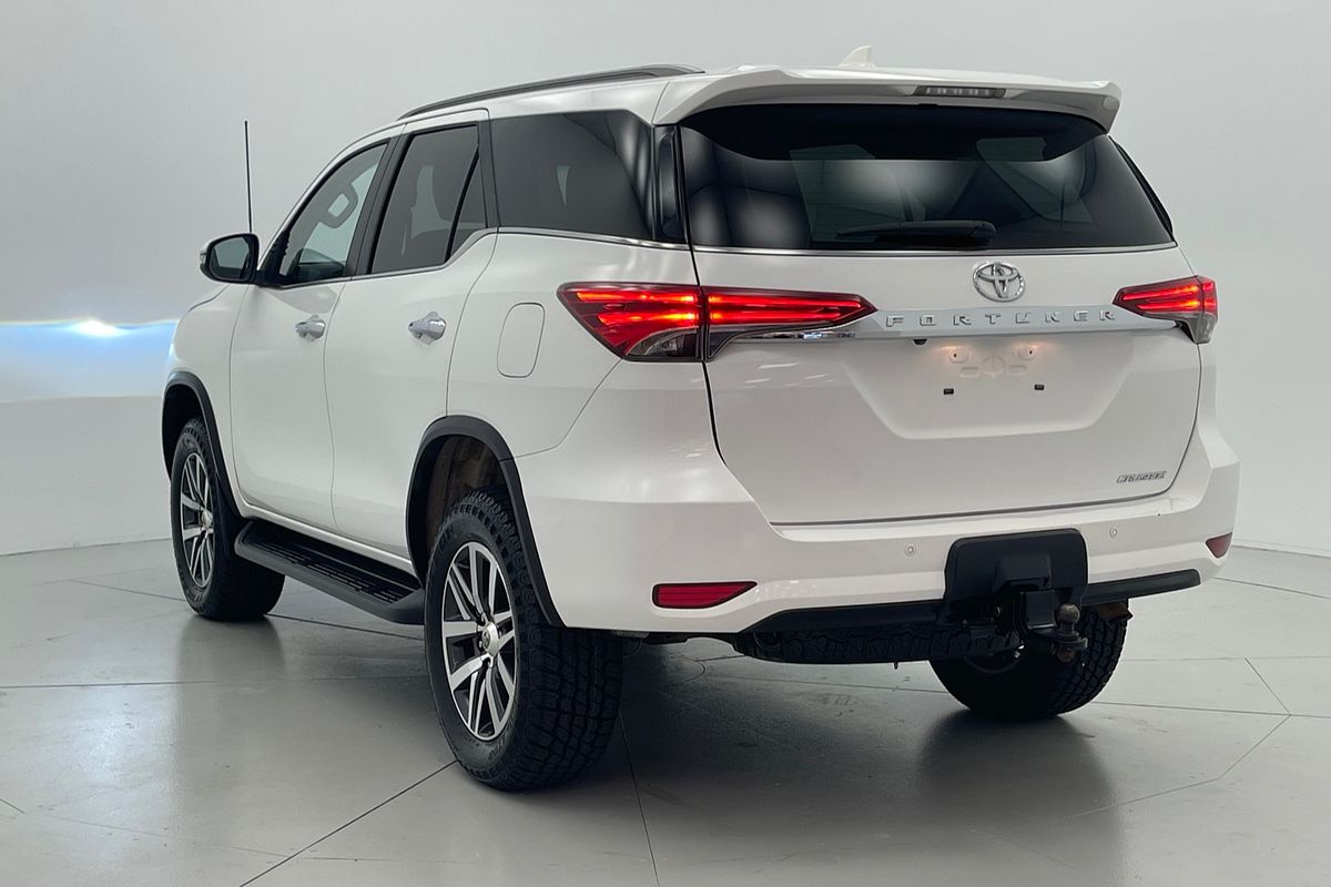 2016 Toyota Fortuner Crusade GUN156R