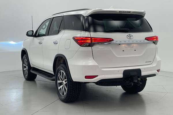 2016 Toyota Fortuner Crusade GUN156R