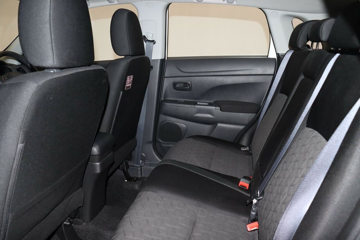 2019 Mitsubishi ASX ES XD