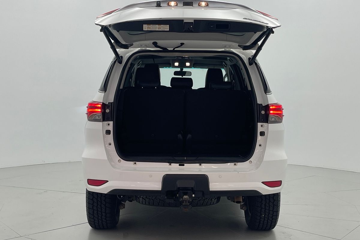 2016 Toyota Fortuner Crusade GUN156R