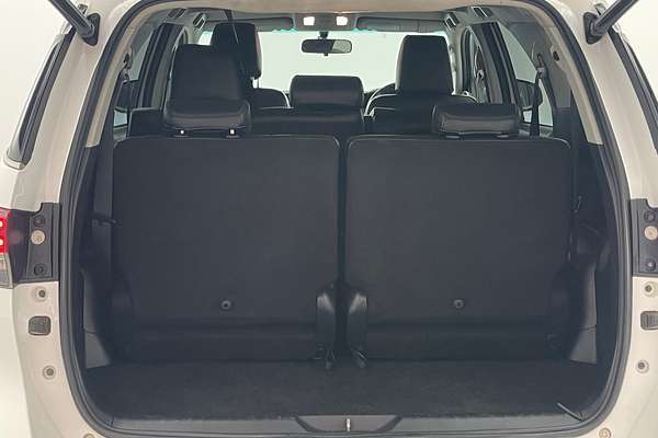 2016 Toyota Fortuner Crusade GUN156R