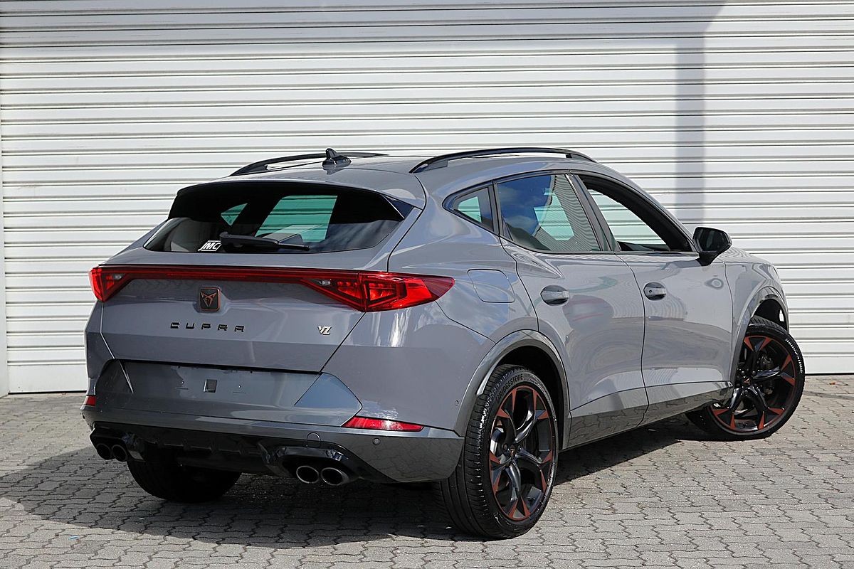 2023 CUPRA Formentor VZx KM