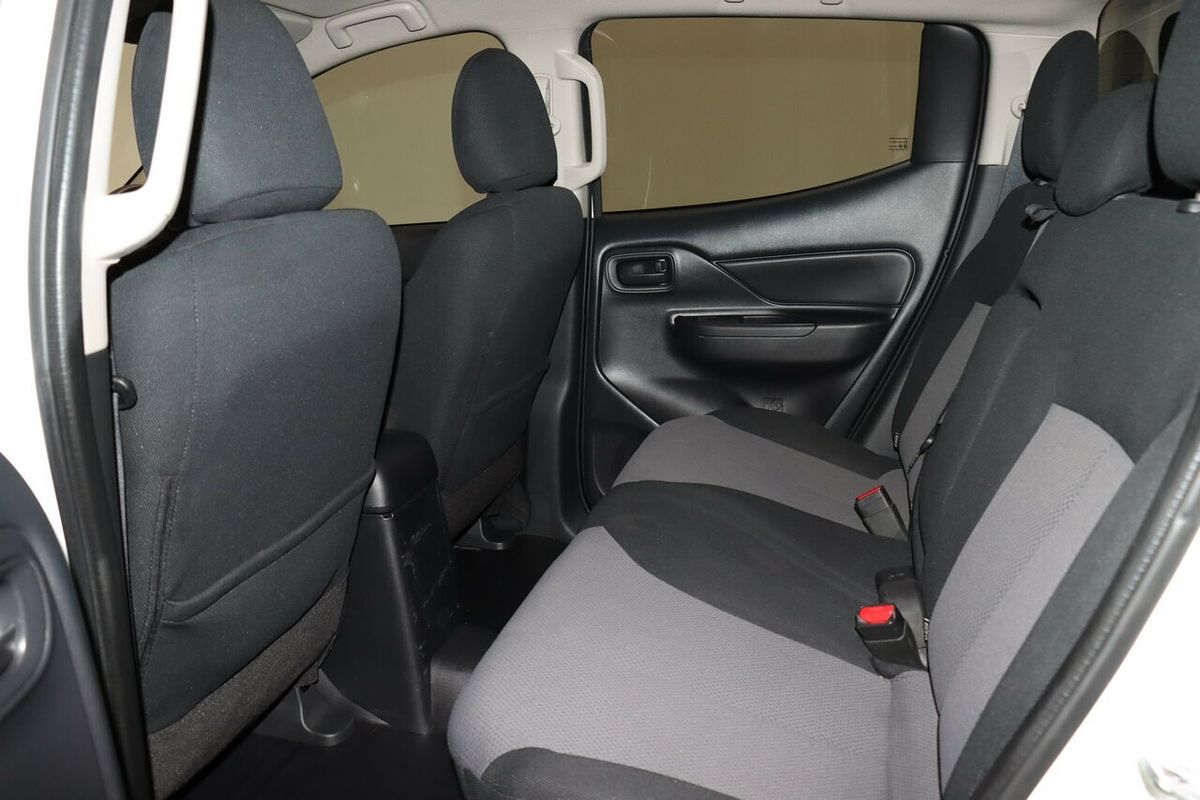 2023 Mitsubishi Triton GLX MR Rear Wheel Drive