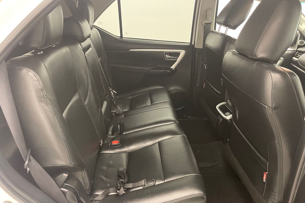 2016 Toyota Fortuner Crusade GUN156R