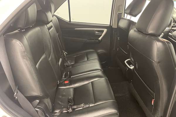 2016 Toyota Fortuner Crusade GUN156R