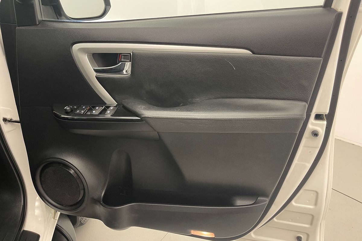 2016 Toyota Fortuner Crusade GUN156R