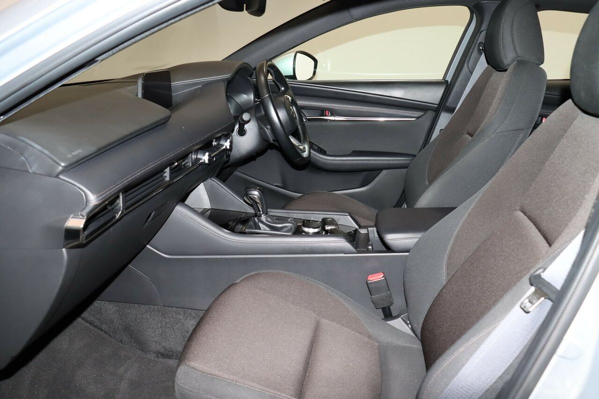 2021 Mazda 3 G20 Evolve BP Series