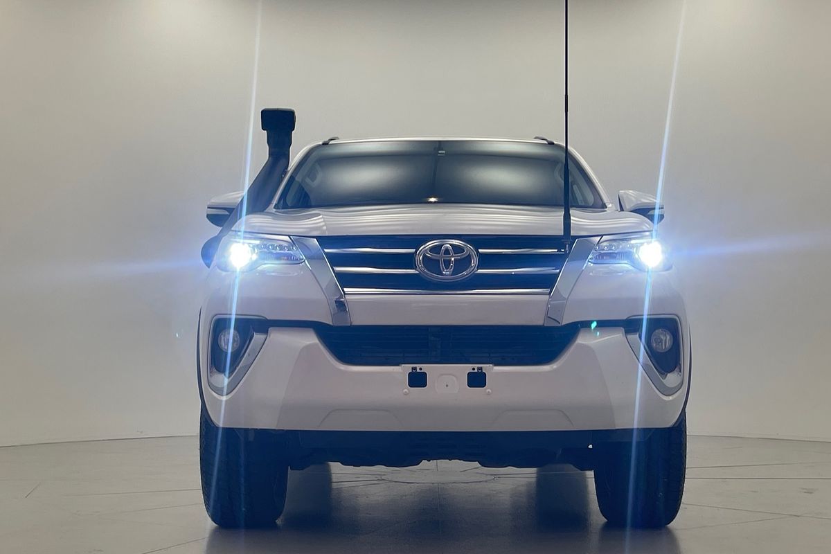2016 Toyota Fortuner Crusade GUN156R