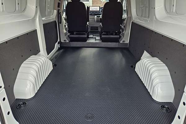 2025 LDV Deliver 7 SWB