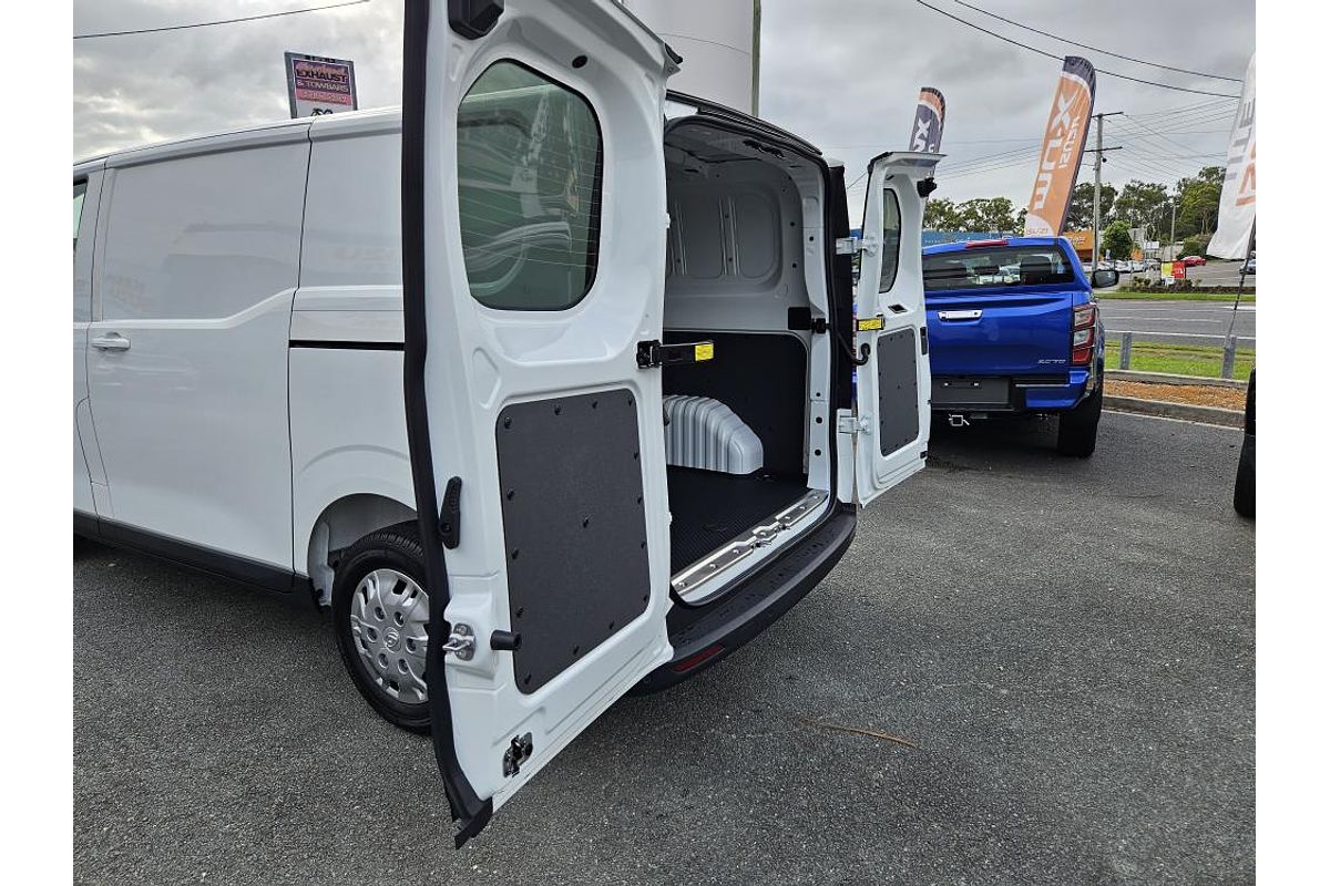 2025 LDV Deliver 7 SWB