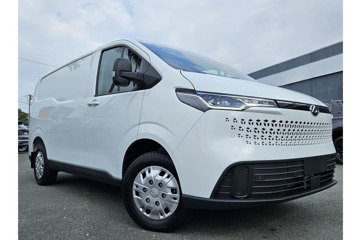 2025 LDV Deliver 7 SWB