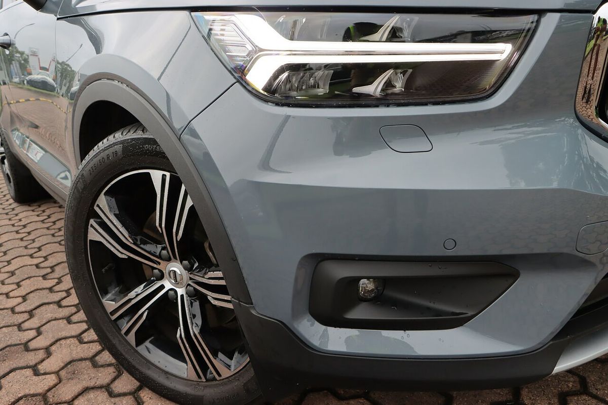 2021 Volvo XC40 T4 Inscription