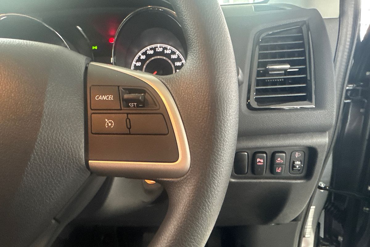 2024 Mitsubishi ASX ES XD