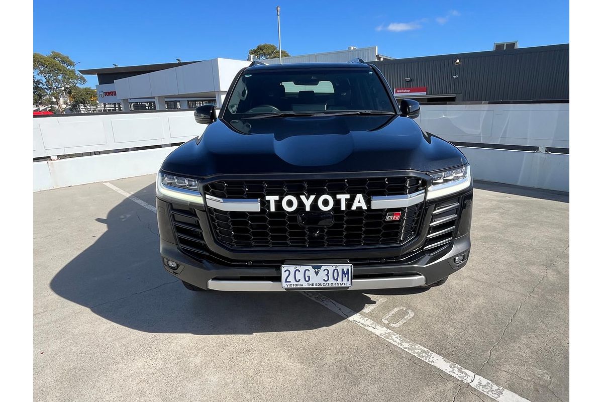 2022 Toyota Landcruiser GR Sport FJA300R