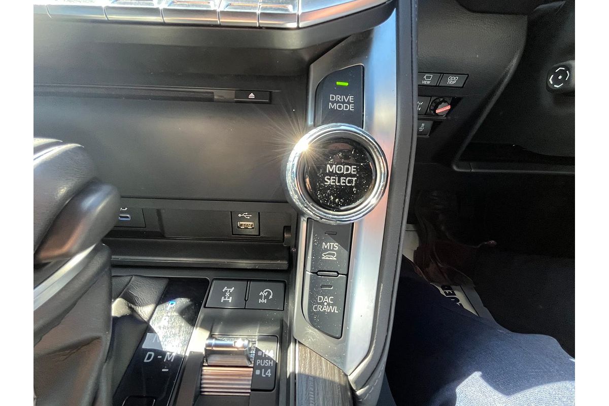 2022 Toyota Landcruiser GR Sport FJA300R