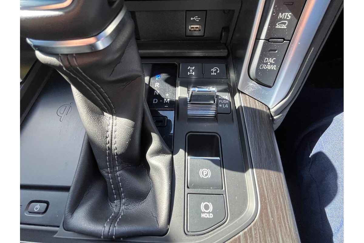 2022 Toyota Landcruiser GR Sport FJA300R