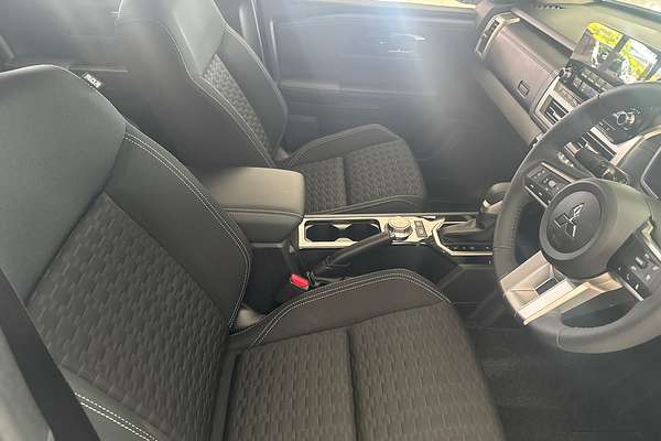 2024 Mitsubishi Triton GLS MV 4X4