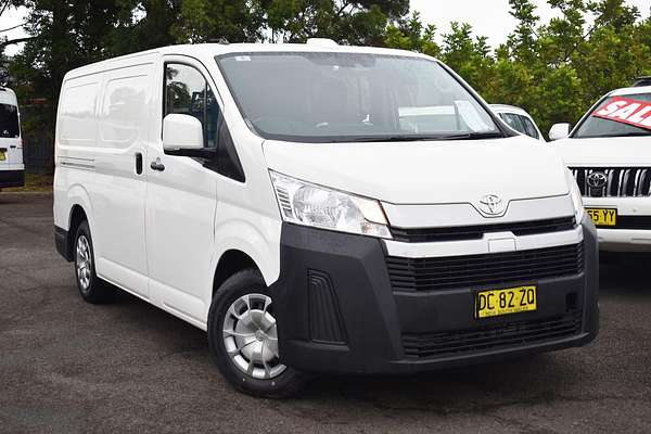 2021 Toyota Hiace GDH300R LWB