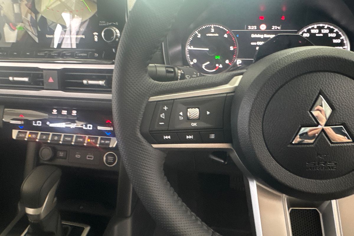 2024 Mitsubishi Triton GLS MV 4X4