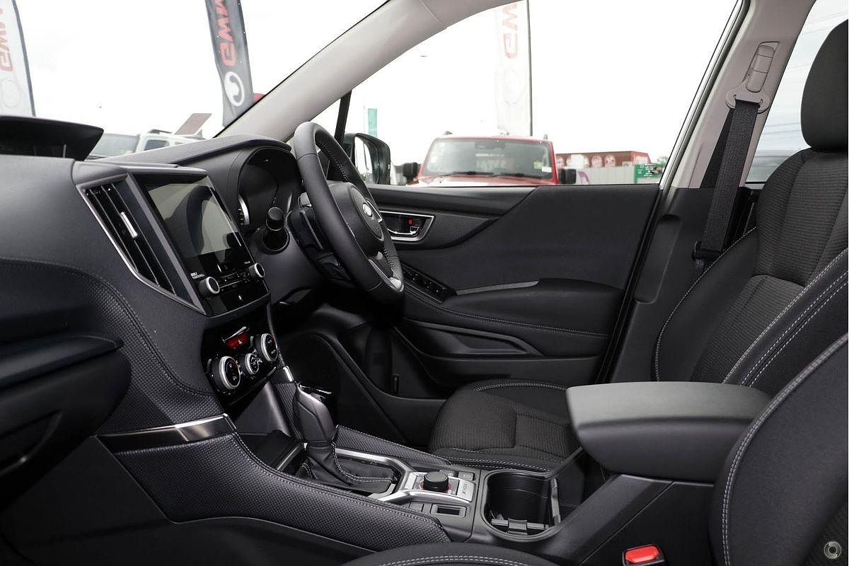 2025 Subaru Forester 2.5i S5
