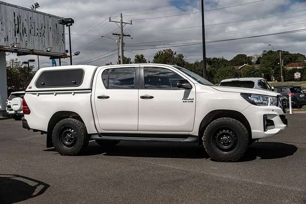 2020 Toyota Hilux 4x4