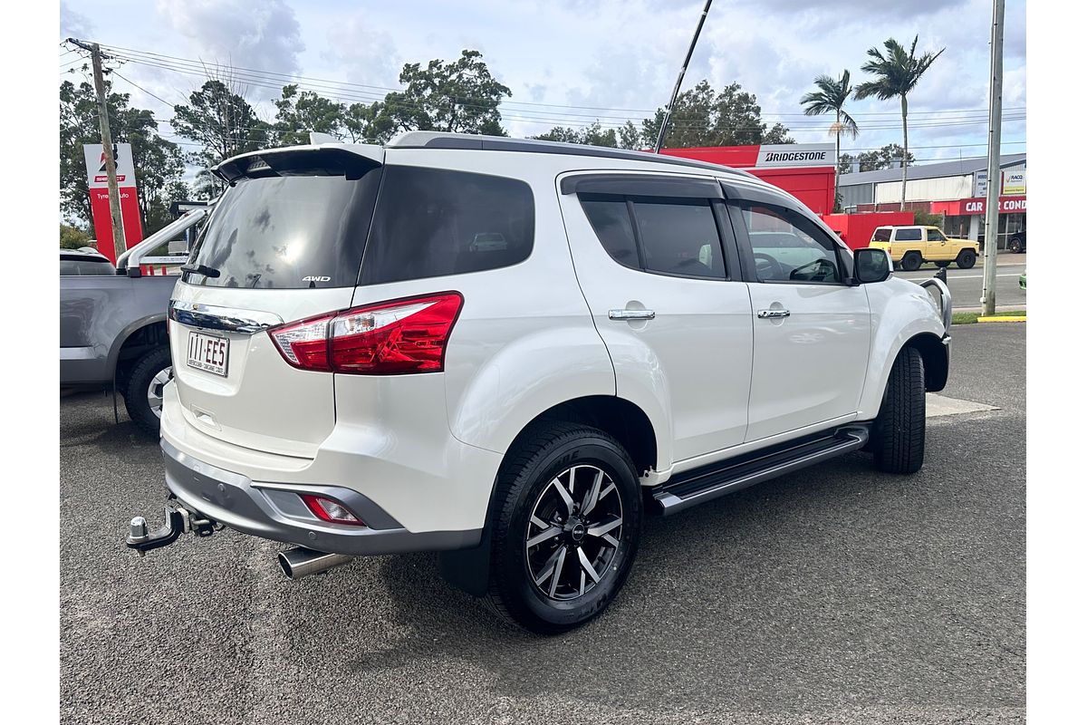 2017 Isuzu MU-X LS-T