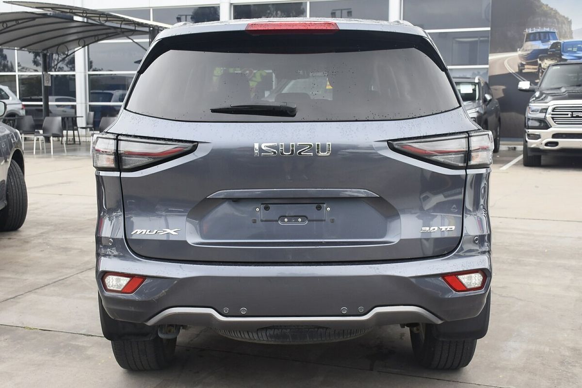 2023 Isuzu MU-X LS-T