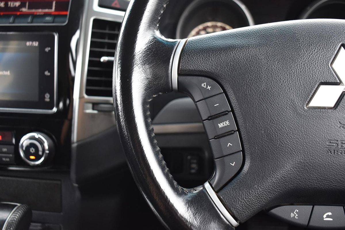 2021 Mitsubishi Pajero GLX NX