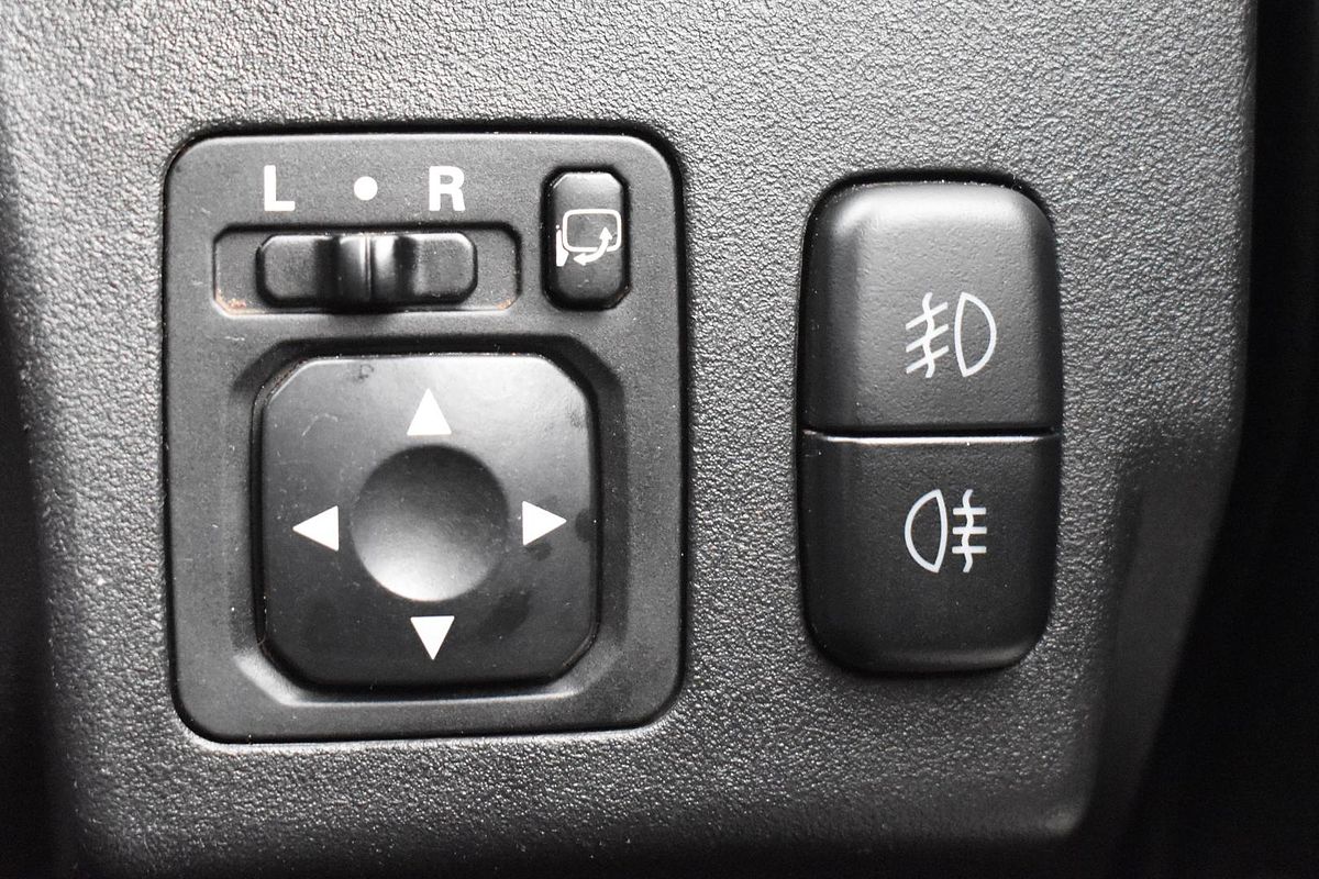 2021 Mitsubishi Pajero GLX NX