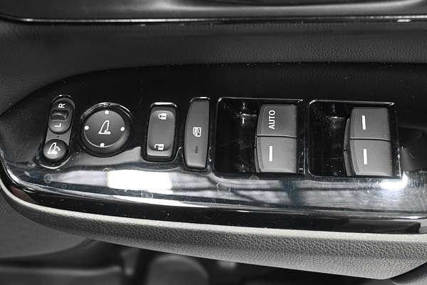 2022 Honda CR-V Black Edition RW